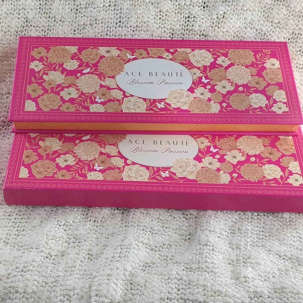 Ace Beautē Blossom Passion Palette, 19.2g/0.68oz - Picture 9 of 13